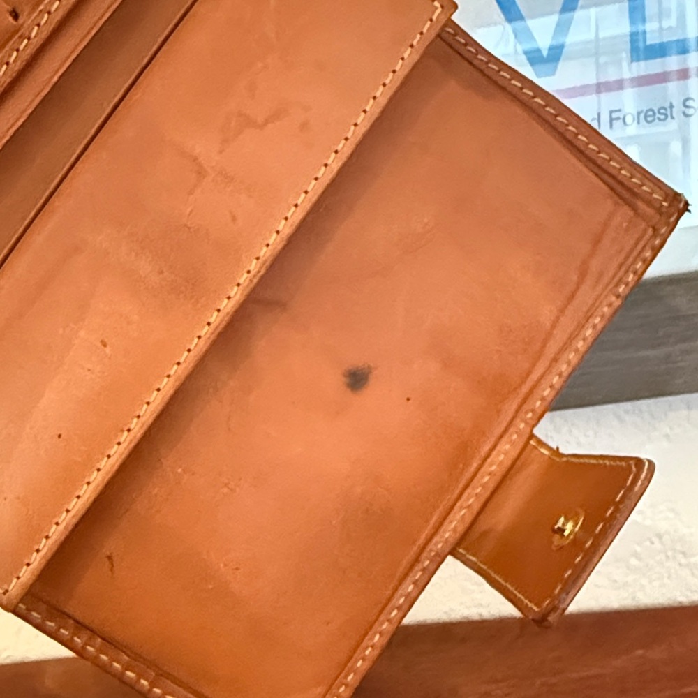Alviero Martini Tan Leather Map Wallet - Make Me An Offer!!! - Picture 4 of 8